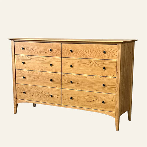 New England Dresser