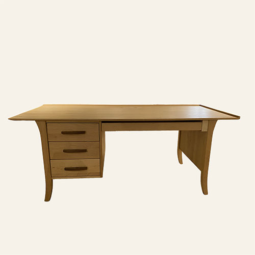 Vernon Student Desk