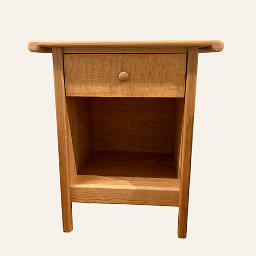 Champlain Classic Nightstand 268028