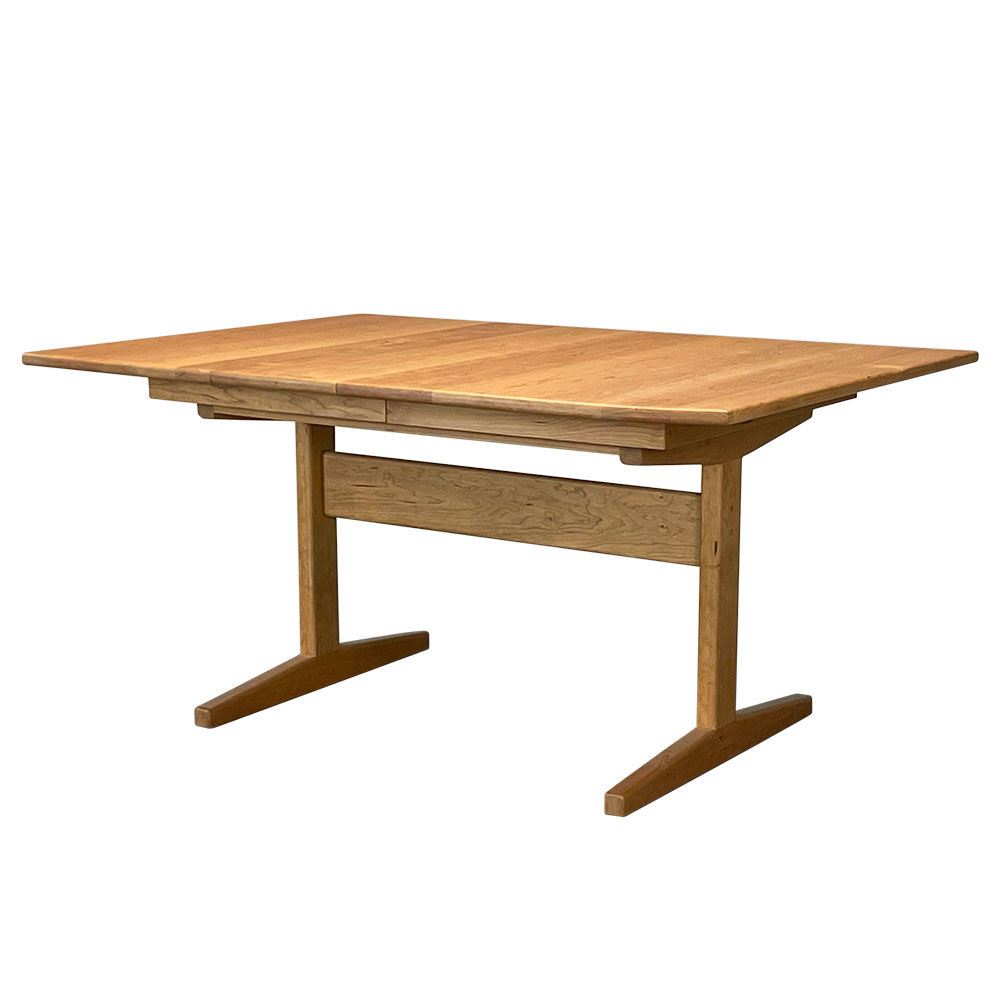 Solid wood extension dining table made in Vermont