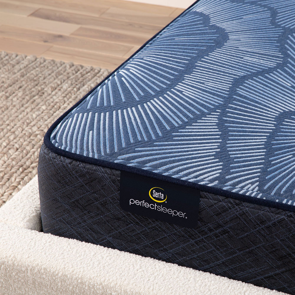 Pompy Luxury Firm by Serta Mattress