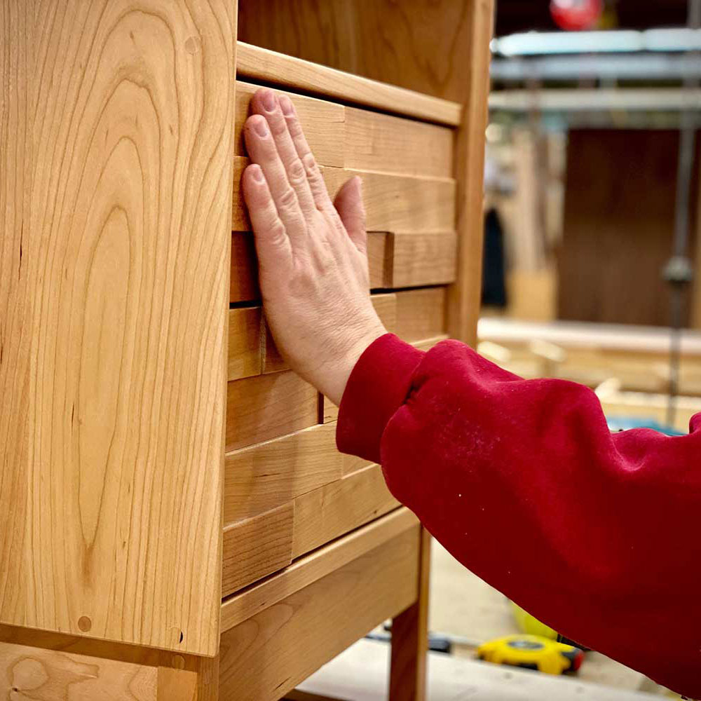 Corinth 2-drawer Night Table