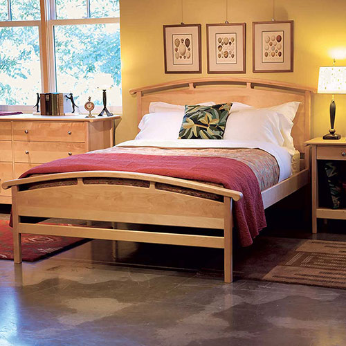 Handrcrafted solid wood platform bed