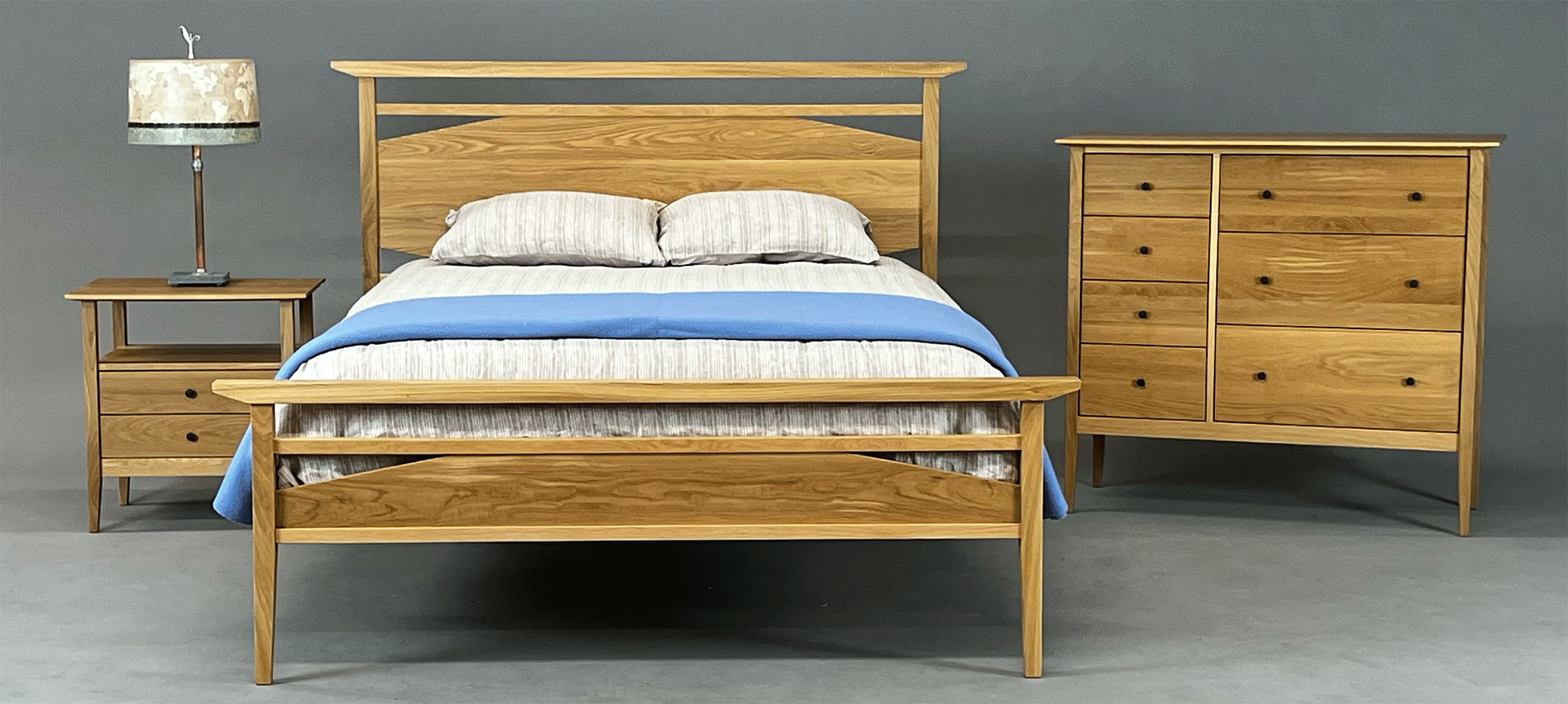 Hyde Park bed, nightstand and 7 drawer dresser in white oak