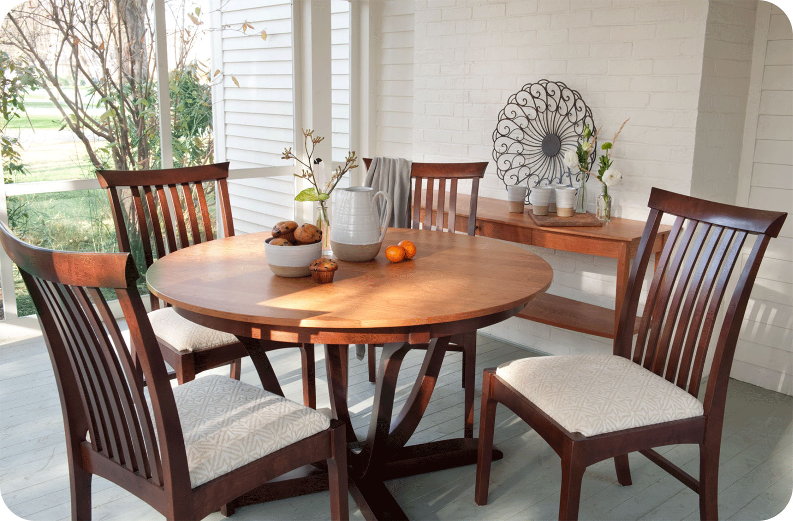 round goddard dining table and chairs