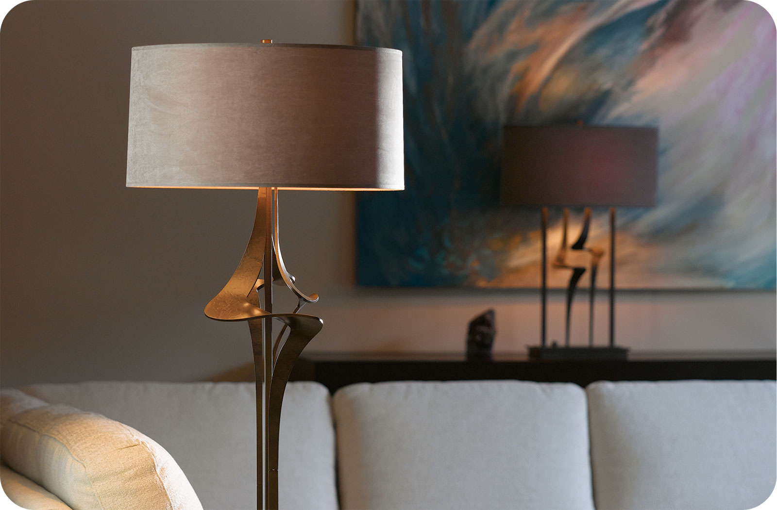 close up of hubbardton forge anatasia floor lamp