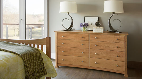 large dresser with two lamps